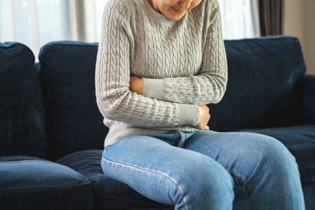 woman,had,a,stomach,ache,menstrual,pain,and,gastritis,inflammatory